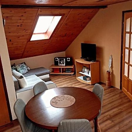 Apartman Ivano Gospić Esterno foto